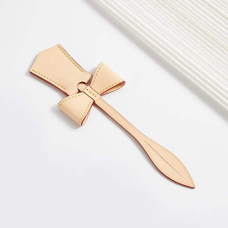 ANNA ciondolo con fiocco in pelle