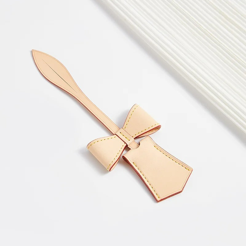 ANNA ciondolo con fiocco in pelle