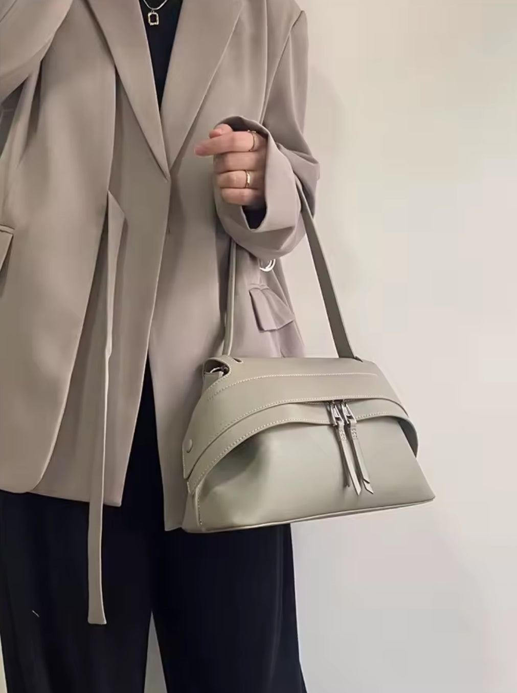 AURORA borsa in pelle con manico lungo