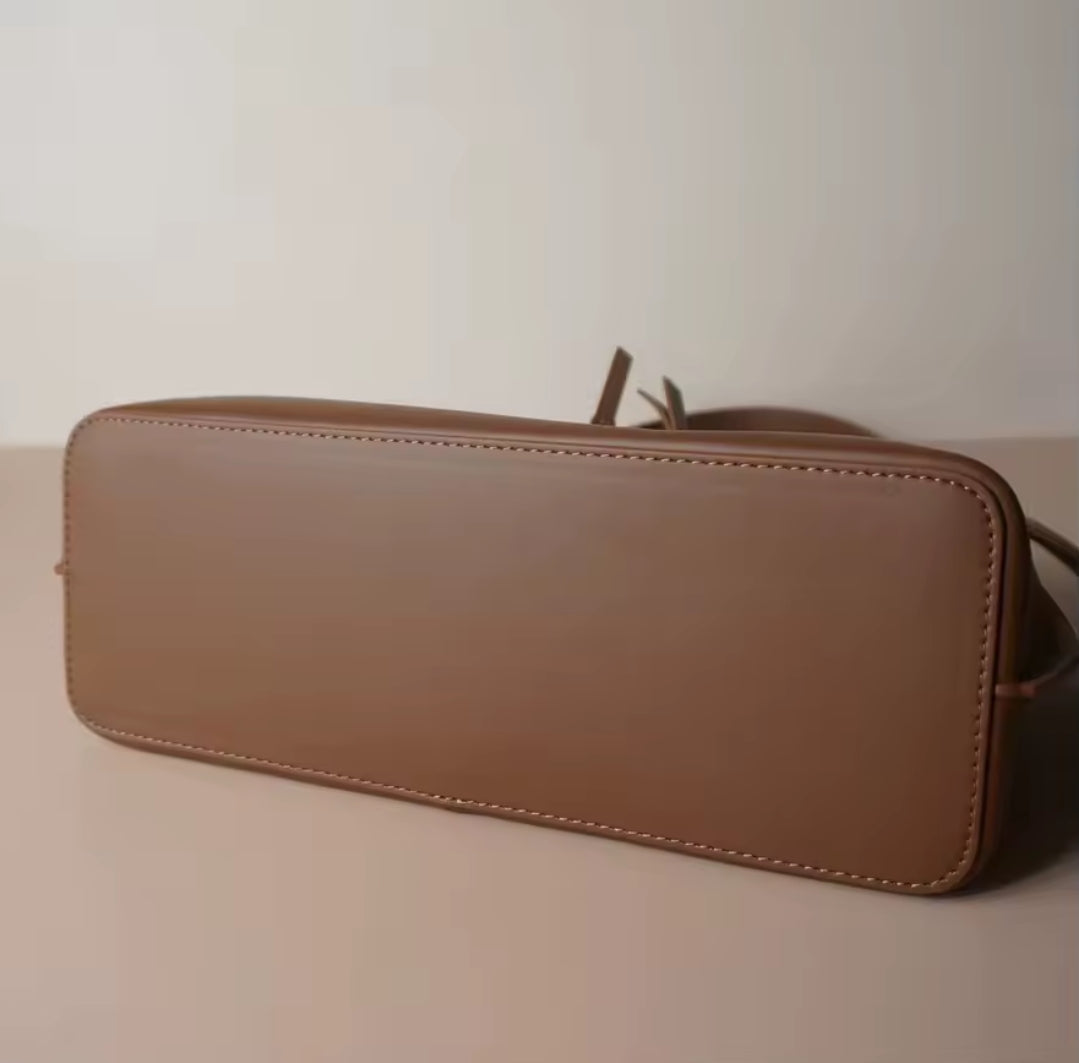 AURORA borsa in pelle con manico lungo