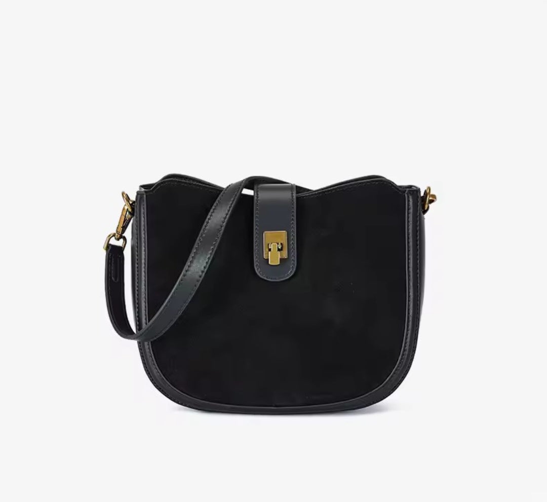 CARLA borsa scamosciata morbida